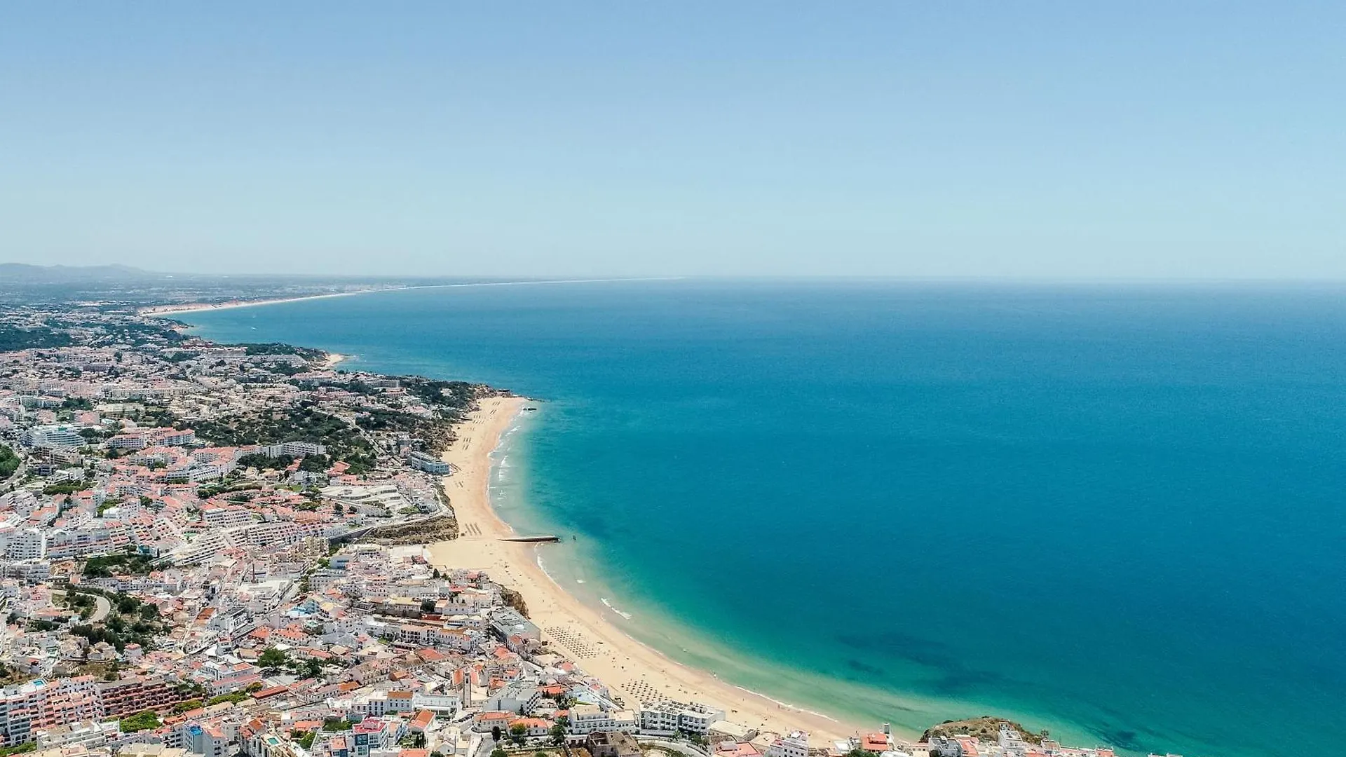 Bnb Homes Jardim Cozy Apartment With Pools Near The Old Town Portugal