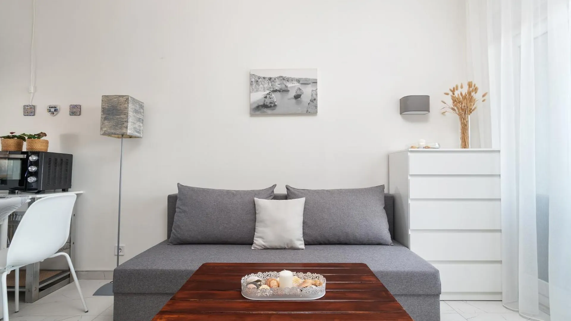 Bnb Homes Jardim Cozy Apartment With Pools Near The Old Town
