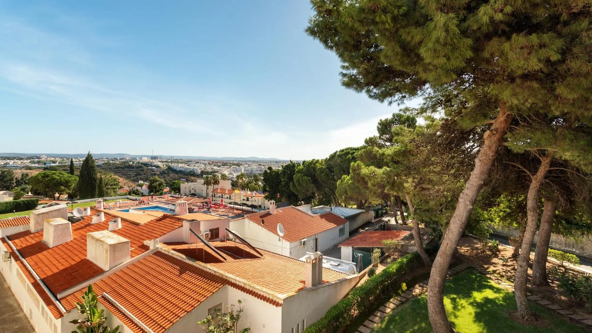 Bnb Homes Jardim Cozy Apartment With Pools Near The Old Town Albufeira